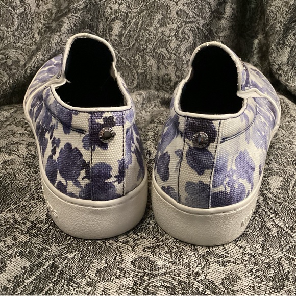 Michael Kors denim distressed floral slip on deck shoes - Picture 4 of 4